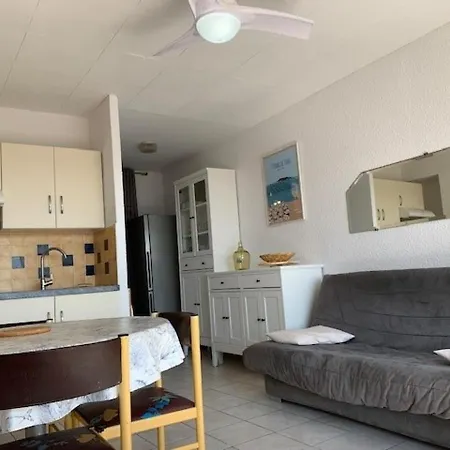 Avec Jardinet, Terrasse, Animaux Admis - Fr-1-503-31 Apartment
